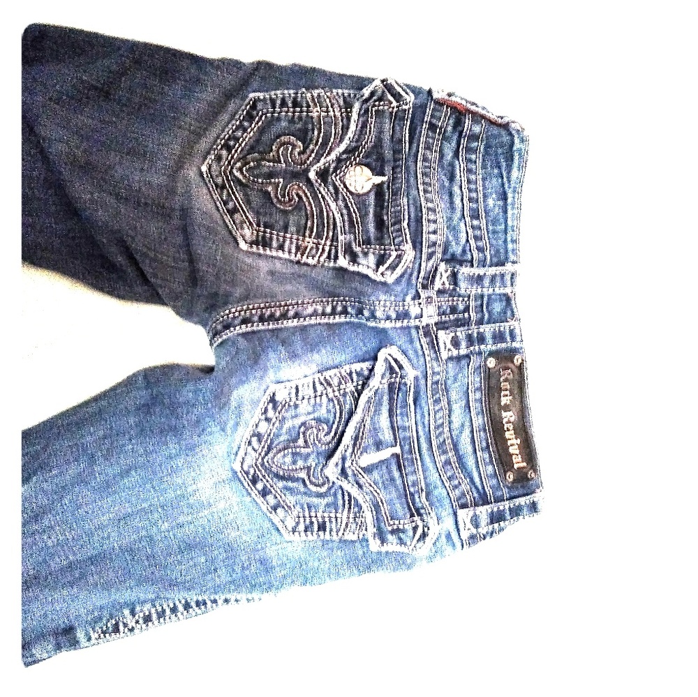 Boot cut jeans
